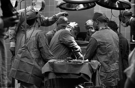 Afbeelding van chirurgen in het Henry Ford Hospital