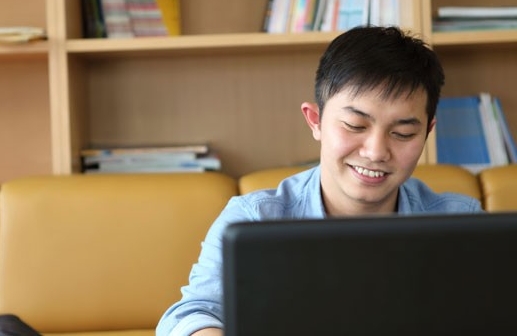 Man using laptop computer