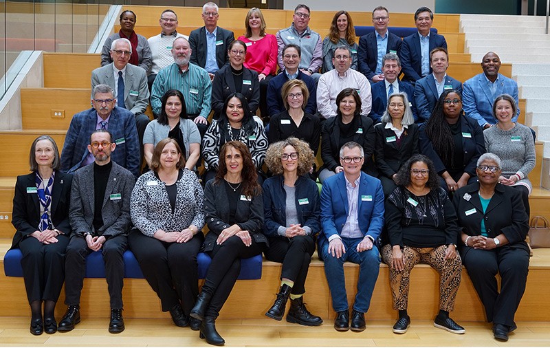 Photo de groupe du Conseil des leaders 2024
