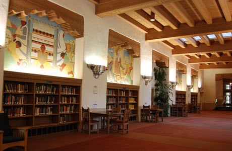 Afbeelding van de Zimmerman Library aan de University of New Mexico